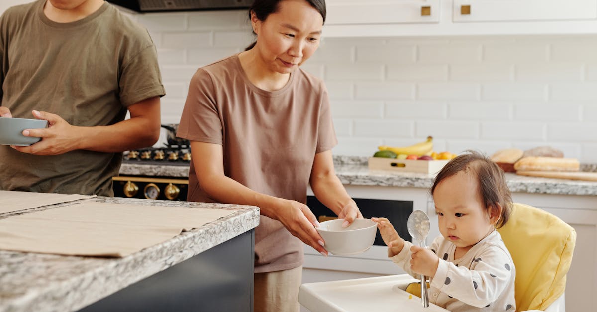 The Heart of Healthy Eating: Family Meal Planning for Busy Households
